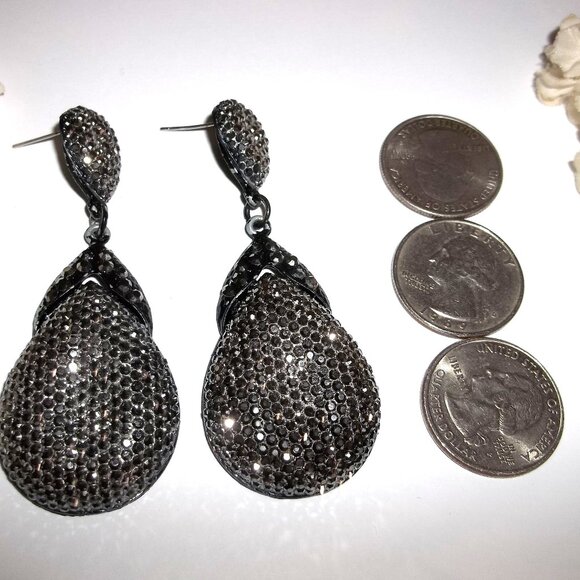 Black and Grey Statement Earrings Sparkly Rhinestone Costume Jewelry Woman D150 - Picture 2 of 4